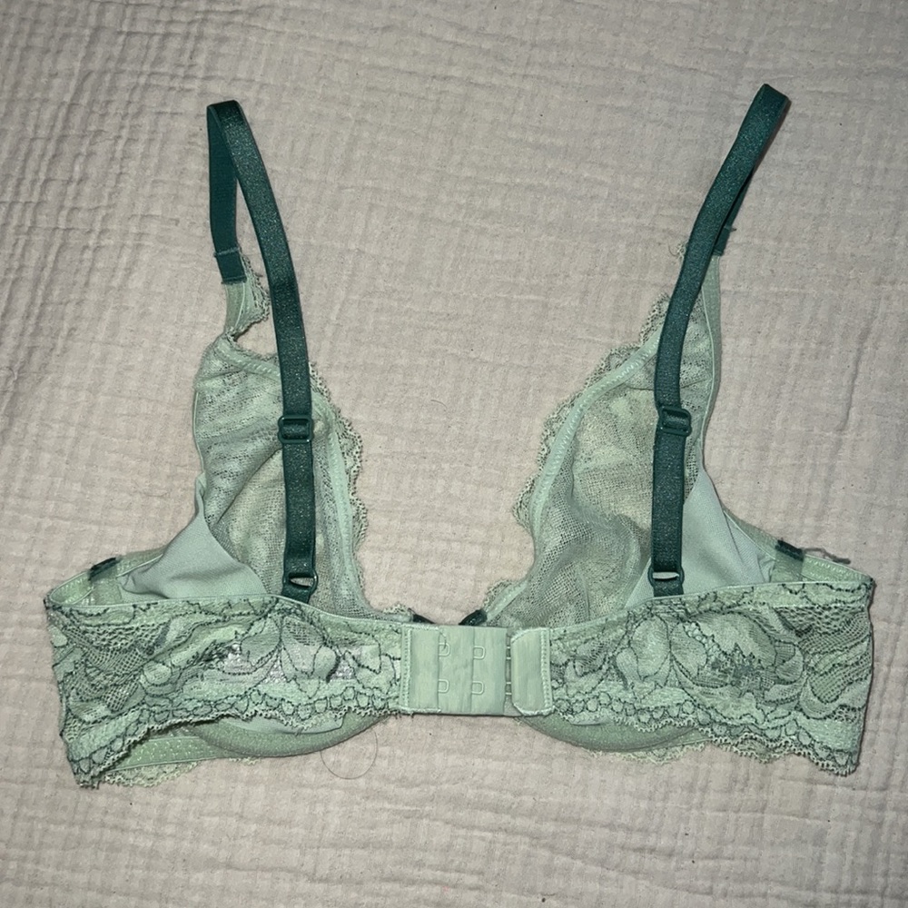 Bralette - Picture 2 of 5